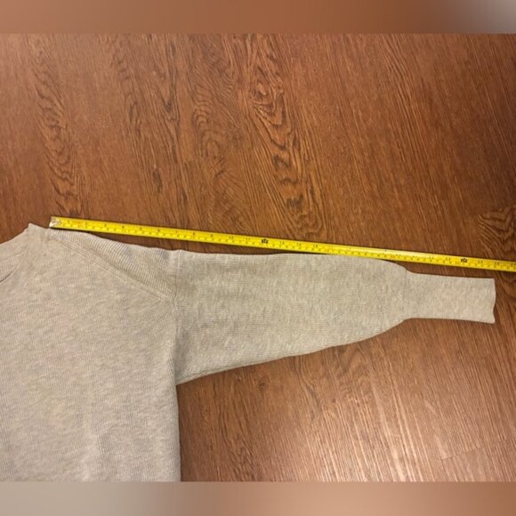 J. Crew Light Gray Balloon-Sleeve Crewneck Sweater - Size XS - Picture 6 of 6